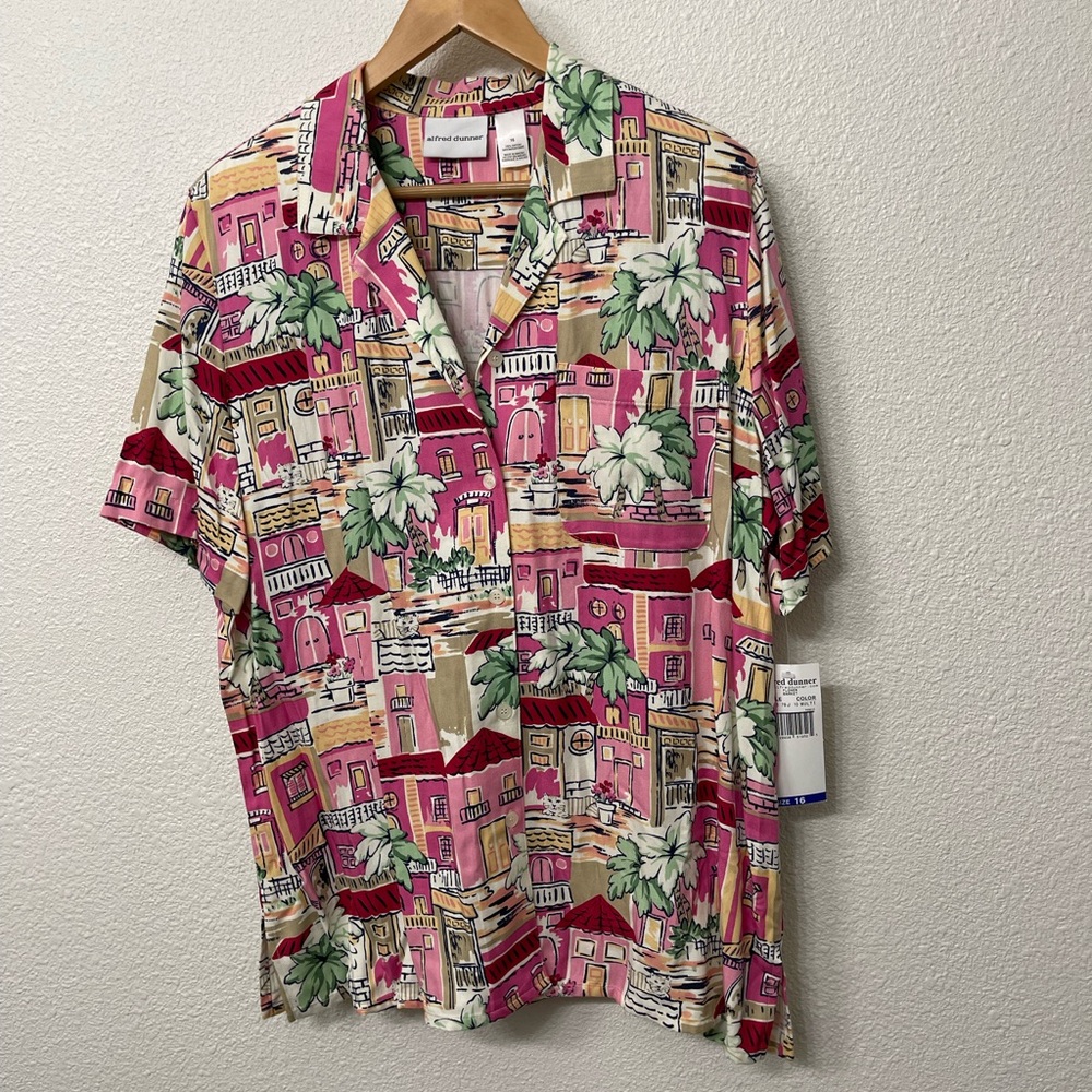 NWT Alfred Dunner Pink and Green Tropical Casual Button Down Shirt